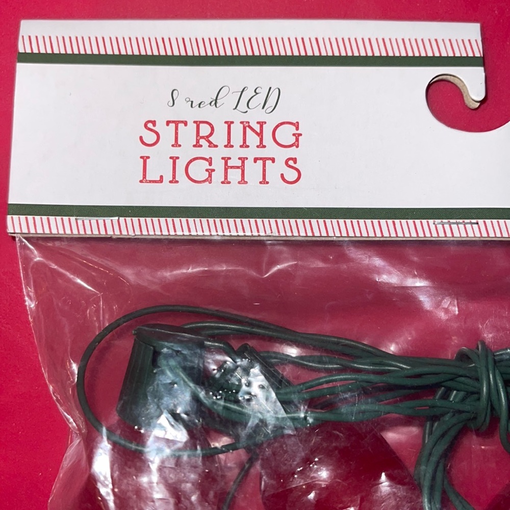 New/unopened package: Battery Powered Red LED String Lights - Picture 4 of 6